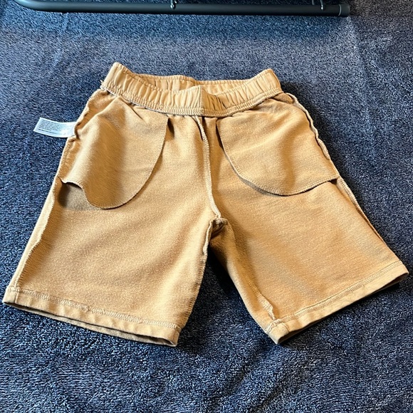 Cat & Jack Tan Shorts - Picture 3 of 6